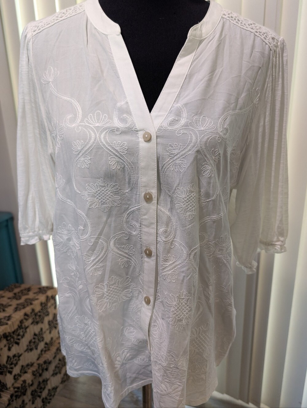 Democracy White on White Embroidered Short Sleeve Button Down Blouse